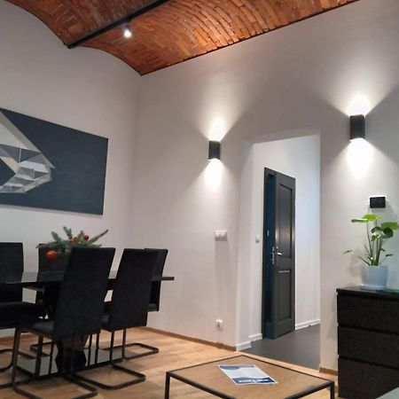 Apartament Sobieskiego Nowy Sącz Exteriör bild