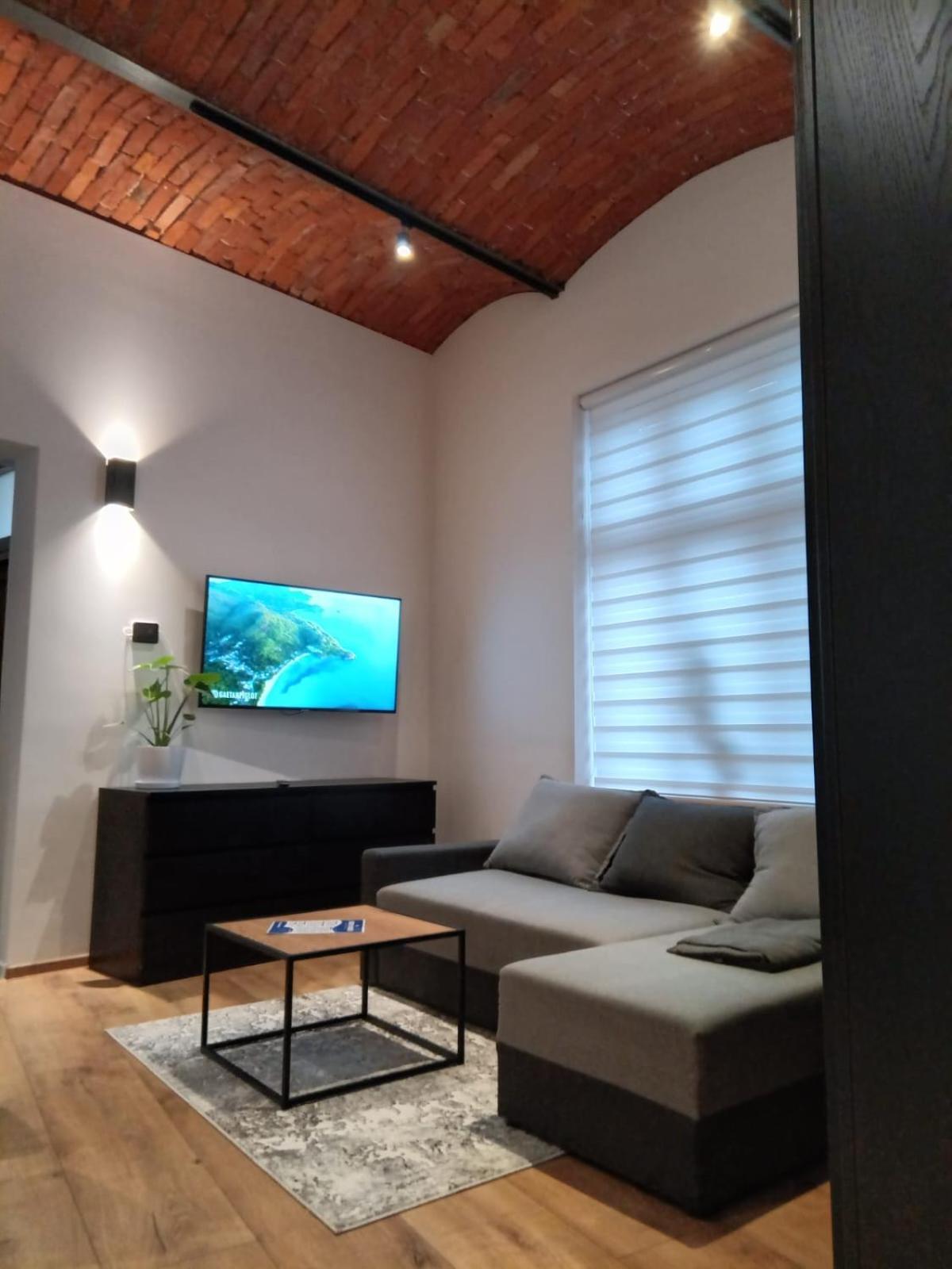 Apartament Sobieskiego Nowy Sącz Exteriör bild